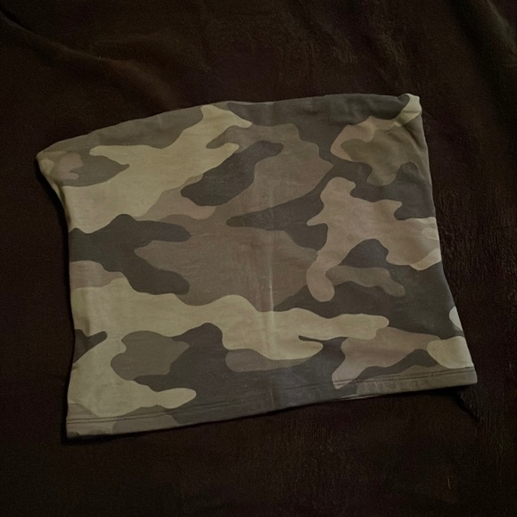 Aeropostale - Picture 1 of 3